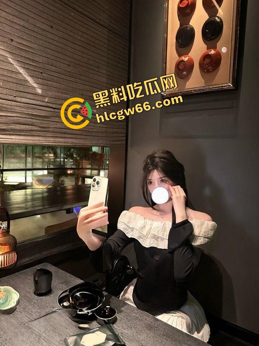 高颜值网红 【Puppy袭月】 酒店约炮私拍流出！ 骑乘后入无套疯狂抽送 极品女神沦为性玩具！-3