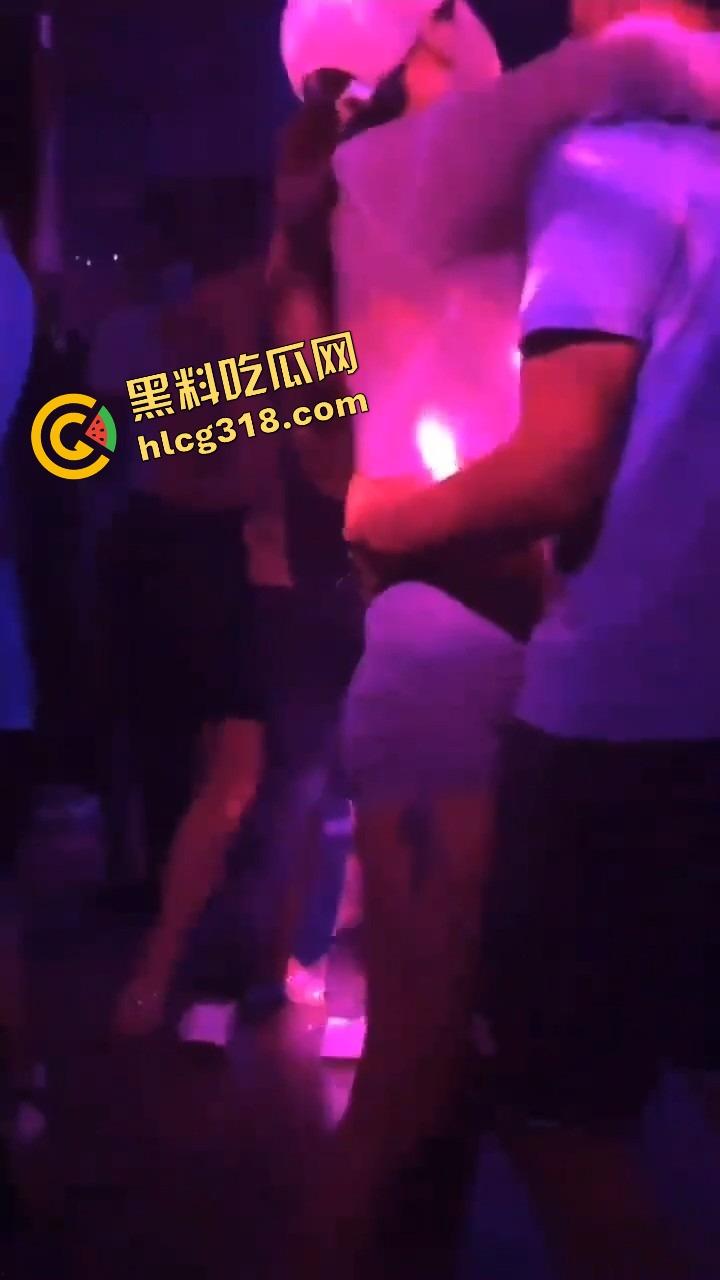 成都莎莎舞舞厅惊现毒逼传播链,一晚十几人上手,事后抽血查出问题,淫乱背后藏着毒液与绝症!-11