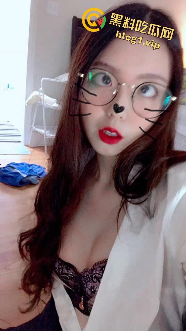 加拿大留学女友Echo反差自拍流出！甜美学霸秒变性感女神，画风大反转！-8