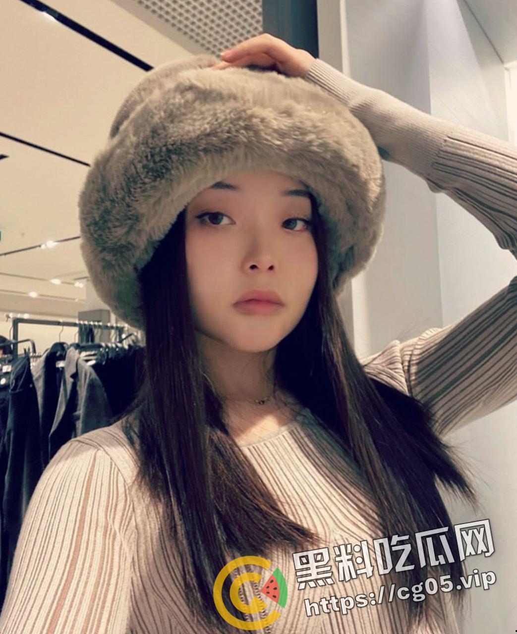 韩国超高颜值IG网红【JESS-KIM】私密自拍被财阀流出 再光鲜亮丽的美女 也不过财阀的玩物罢了-6