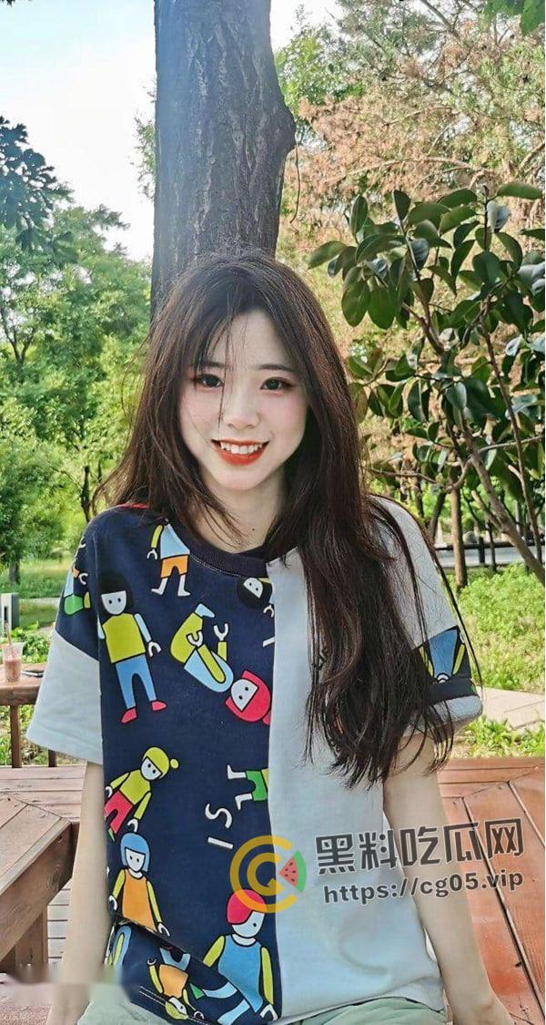 标题 沈阳师范大学校花流出 被金主爸爸包养玩腻后直接曝光 露脸实锤-1