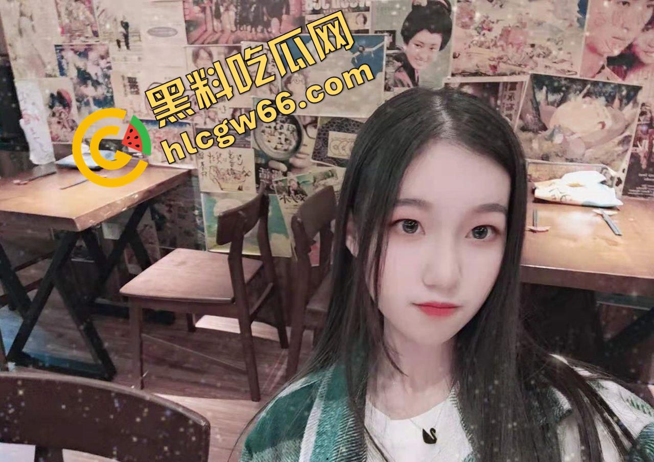 上海已婚人妻【牧袁平】遛狗相遇约了一炮操一次上瘾，掰开骚穴求内射，现在正慢慢扩肛调教成后门母狗！-1