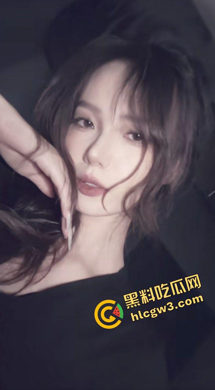 抖音极品御姐高级脸反差网红『贝西正』私下与榜上大哥开房猛怼！淫荡神情恍惚欠操！独家首创曝光！-4