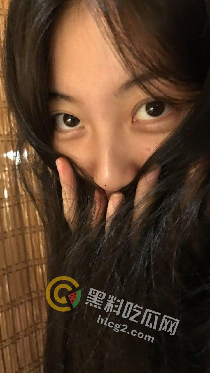 山东师范校花「李若薇」被包养内幕：3P肛交视频泄露，姿势花样多到让人惊呆！-5