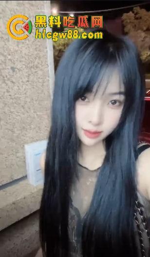 温州龙港欢乐幼儿园骚婊园长『章小敏』白天幼师晚上鸡婆，带队卖逼抖音选妃，这年头幼师难干！-13