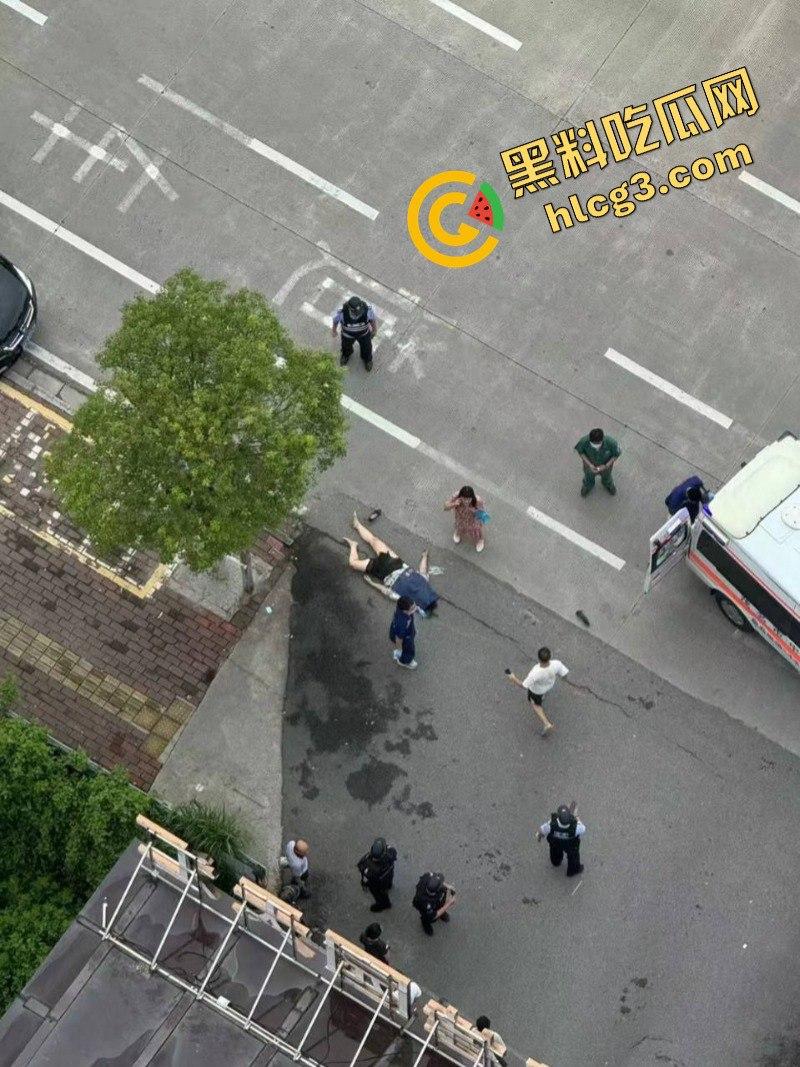 广东一女子接朋友去喝茶 没想到半路上被阎王接走了!-2