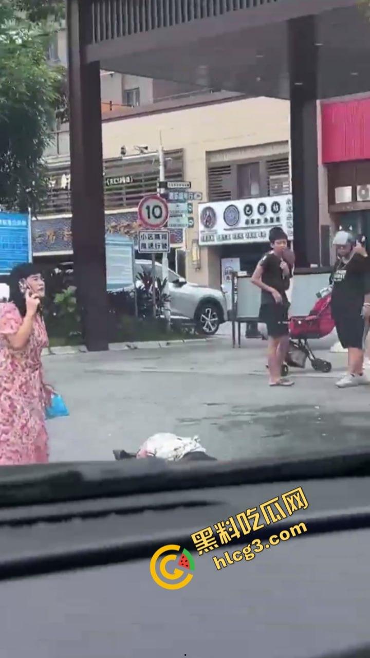 广东一女子接朋友去喝茶 没想到半路上被阎王接走了!-3