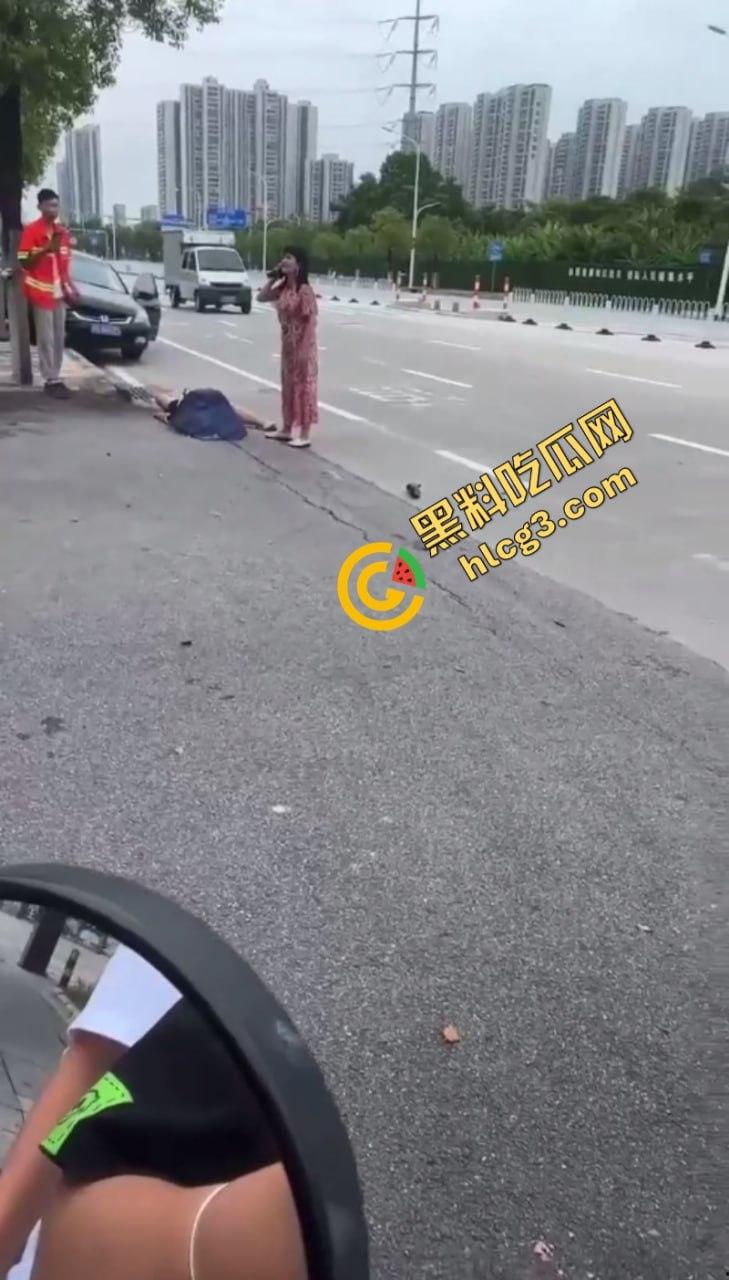 广东一女子接朋友去喝茶 没想到半路上被阎王接走了!-6