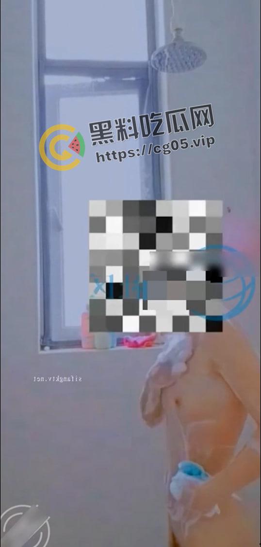 畜生兄长假扮网友网调自己亲妹妹 开发成功裸聊后还跟网友炫耀 可惜了水灵灵的清纯小妹妹-9