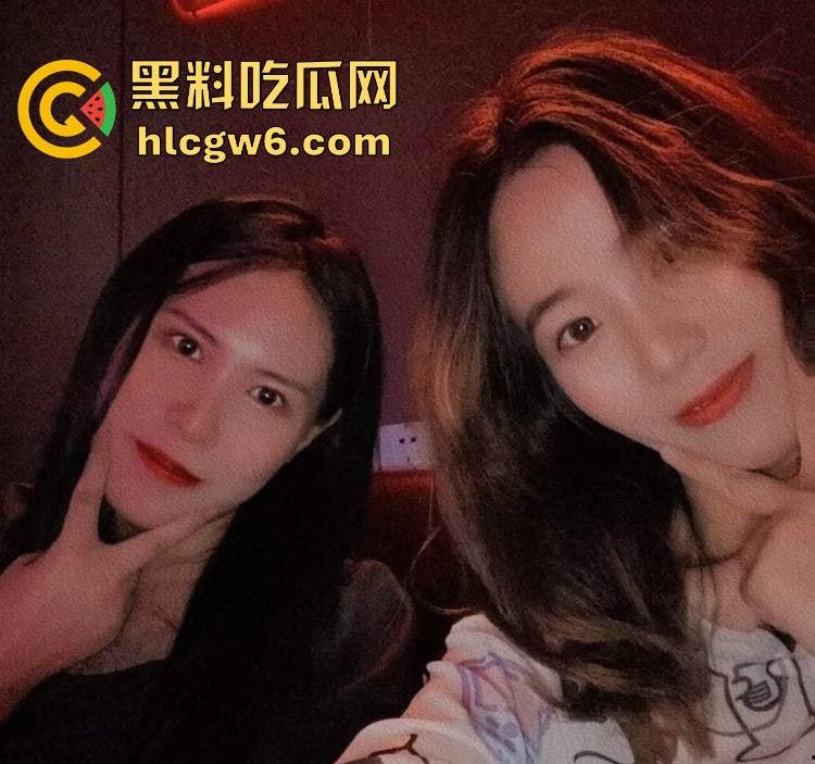 河北【张佳彤】清纯脸下的骚劲炸裂,图书馆偷玩一发,安静环境掩不住欠操的心,清纯反差简直绝了!-2