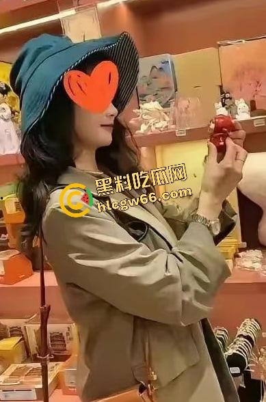 小米SU7爆燃翻车现场曝光！女孩开车睡着，全程交给自动驾驶！雷军慌了紧急发致用户一封信？-17