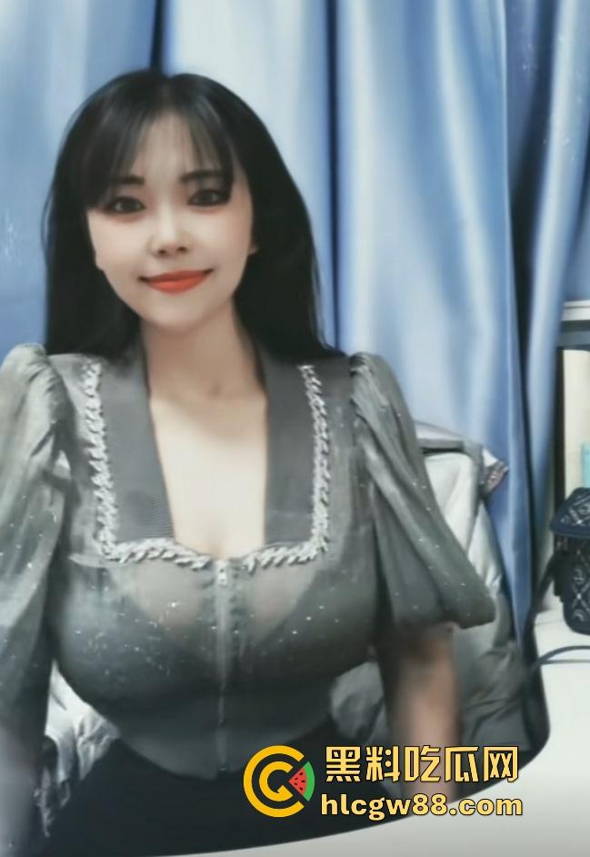 福州出差喝茶喝出大瓜,小网红【袁景怡】屁股翘到后入几下就射，戴眼罩玩得花还拉情绪价值！-12