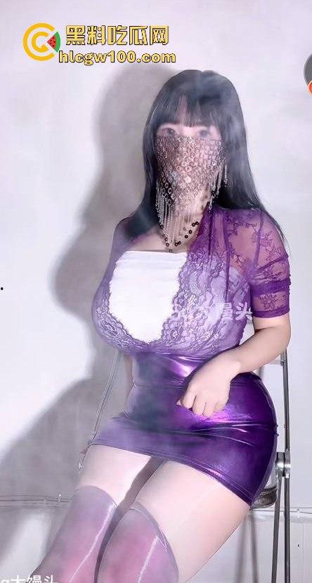 回馈瓜友!快手巨乳网红【36G大馒头】收费福利流出, 极品身材丰乳肥臀全裸,这胸像假的一样。-6