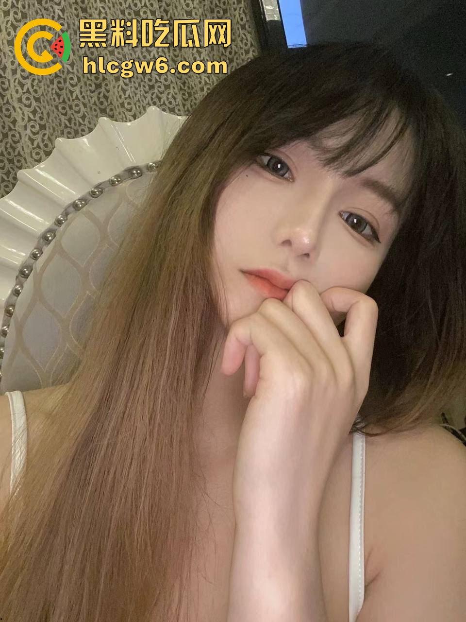 潮汕23岁学生妹约炮视频外流!清纯学妹口交捂脸掩骚浪,明明全懂还装得一副娇羞样,这货太能玩了!-10