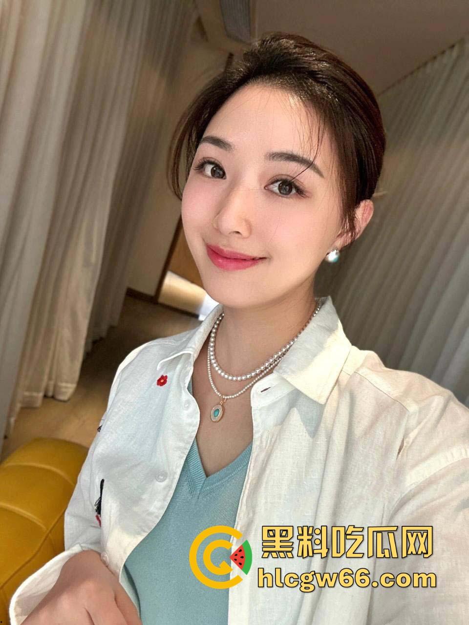 无锡美容院老板娘【李美琴】正值性欲旺年 网上到处约炮不雅视频被炮友泄密  90后宝妈尺度全开!-5