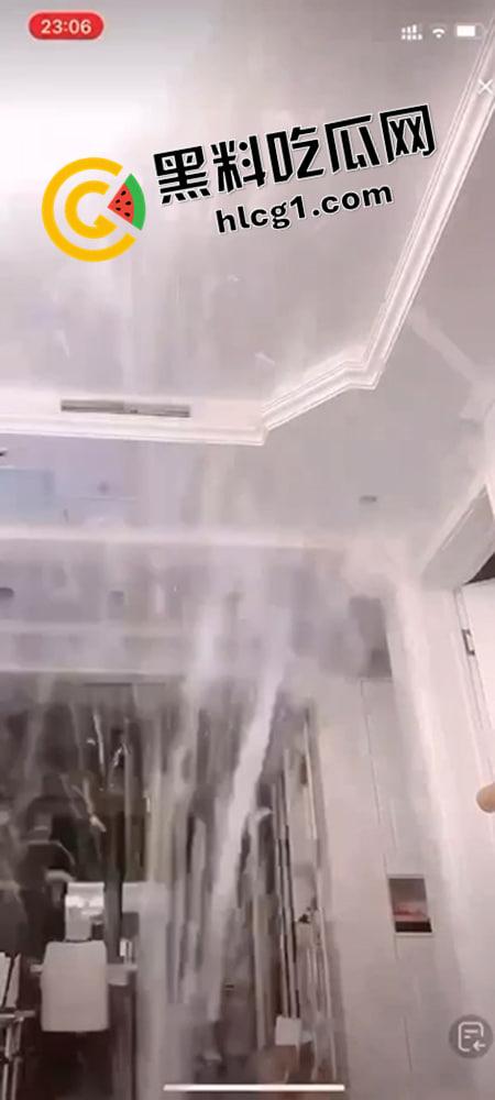 b站UP主【奈妮】直播喷水现场! 付费大佬远程遥控跳蛋操作到把水喷上天花板 真的太会整活了-3