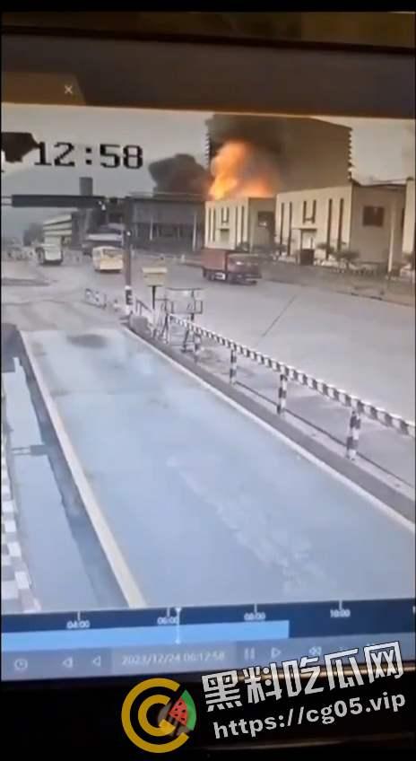 印尼 中苏拉威西省 中资镍加工工厂爆炸 尸体堆积如山 包括5名在内中国人13人死亡 另有38人受伤-5