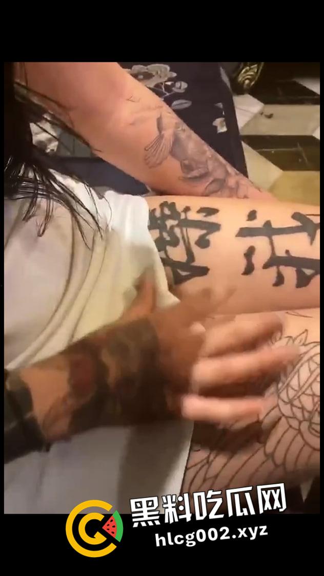 玩归玩 闹归闹 KTV里别拍照!选妃现场 难道这就是天堂吗-1