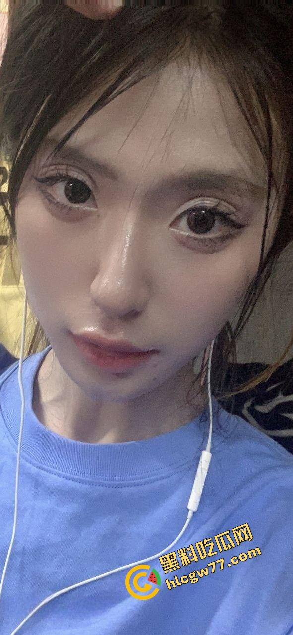 长沙校花『凯雯』私底下是小母狗？美拍背后的骚气日常曝光，被爆射到屁股发烫！-5