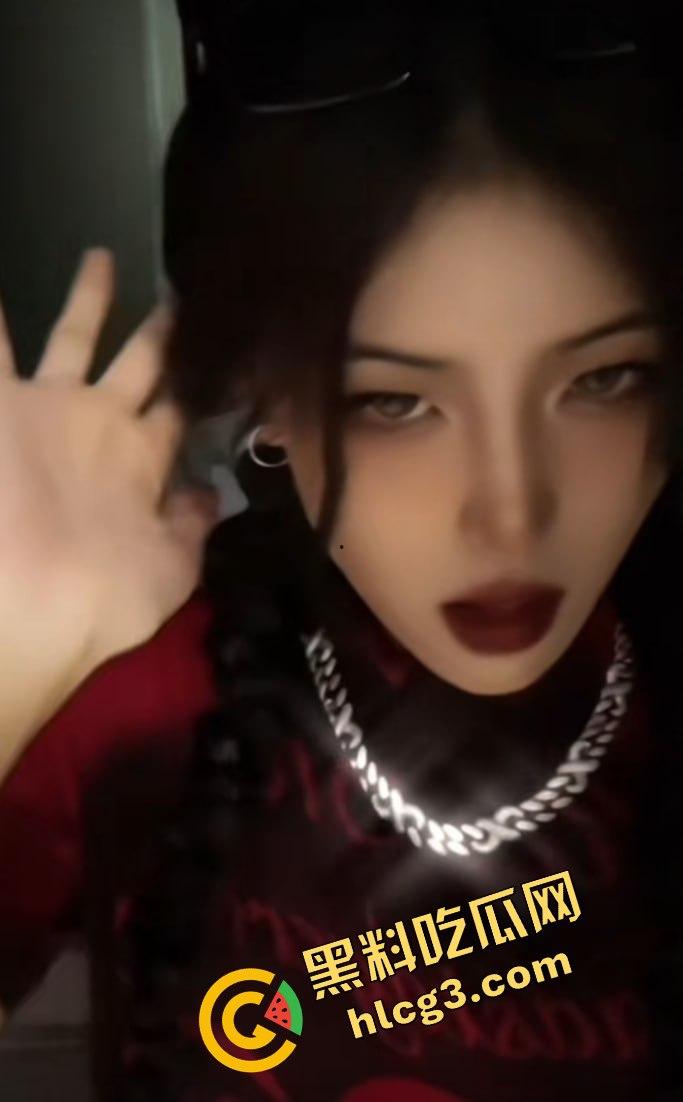 【悲剧震惊全网】天才高颜值女Rapper抖音网红『张洪佳』疑心病原唱遇变态男友，生命悲惨结束，青春年华终止于禽兽手中！-22