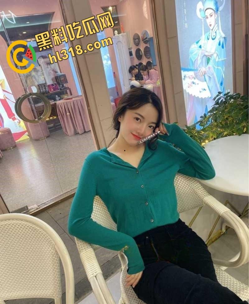 天津美术学院大二【程玥雯】,做着贱卖身体的活,黑丝翘臀后入撞击都在抖,骨子里就透露着校园公交车!-1