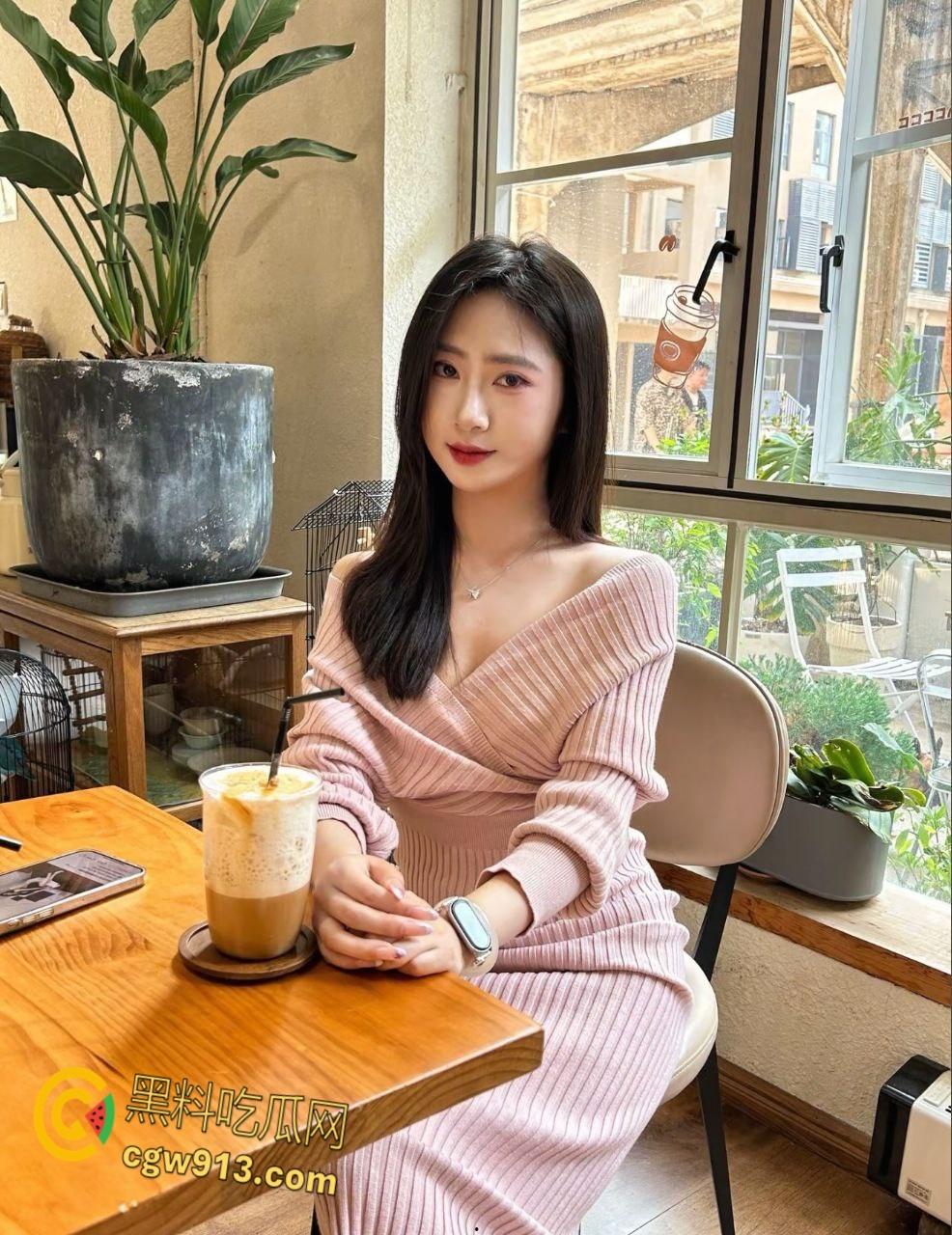 山东理工大学高颜值御姐【郑悦】,恋爱期间出轨偷情,被体育生大屌后入折服,还被炮友发小视频给男友!-1