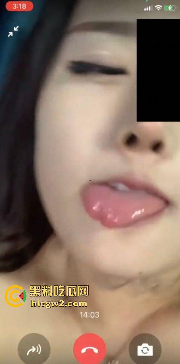 自以为是公主,其实只是宠物!巨乳网红【小小翠翠花】与榜一大哥1对1被玩腻后惨遭曝光!独家曝光!-5