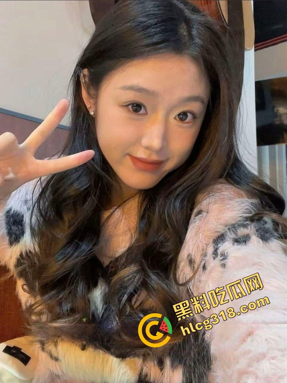 婚后六年操老婆操成亲情,隔壁浪叫勾人,逼肿喷汁操翻天还贪万人干,幻想邻居大屌内射骚货老婆!-7