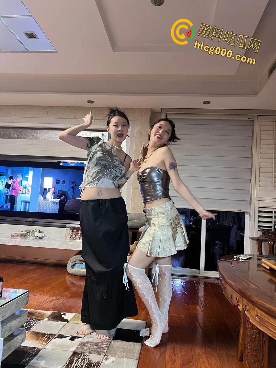 陕西西安长腿御姐【王彦纯】， 跨年夜被灌醉下药轮奸，自愿给黑人当性奴，大黑屌爆操发情美女 !-6