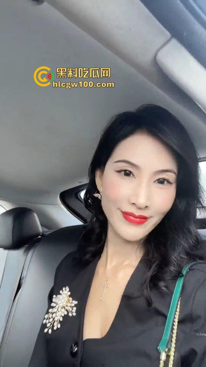 抖音成熟御姐【魔都女人俗称魔女】不良视频曝光,极品尤物风情万种啪啪漏奶,成熟女人的魅力太吸引人了!-12