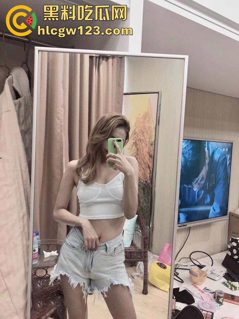 172cm长腿尤物【裴莹】,高颜值长腿极品尤物,和男友异地恋当骚鸡卖淫,每次高潮都会喷水!-3