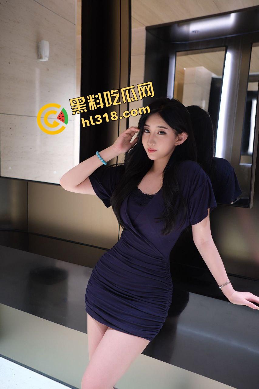 海角社区爆料隔壁小嫂子少妇太会玩了，打着借酱油的名义跑来，结果被我操到腿软口爆！-3