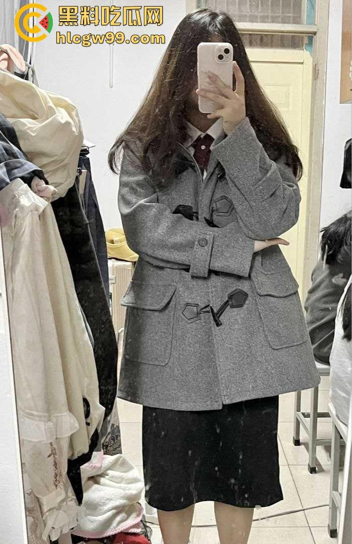 泉州经贸职业技术学院【刘思思】反差母狗发情自慰，只要宿舍没人的时候就是拍视频自慰的时候！-5