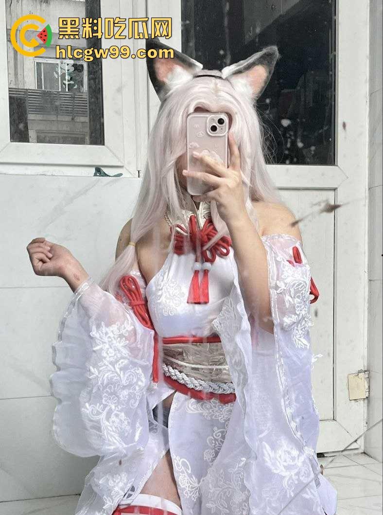 泉州经贸职业技术学院【刘思思】反差母狗发情自慰，只要宿舍没人的时候就是拍视频自慰的时候！-6