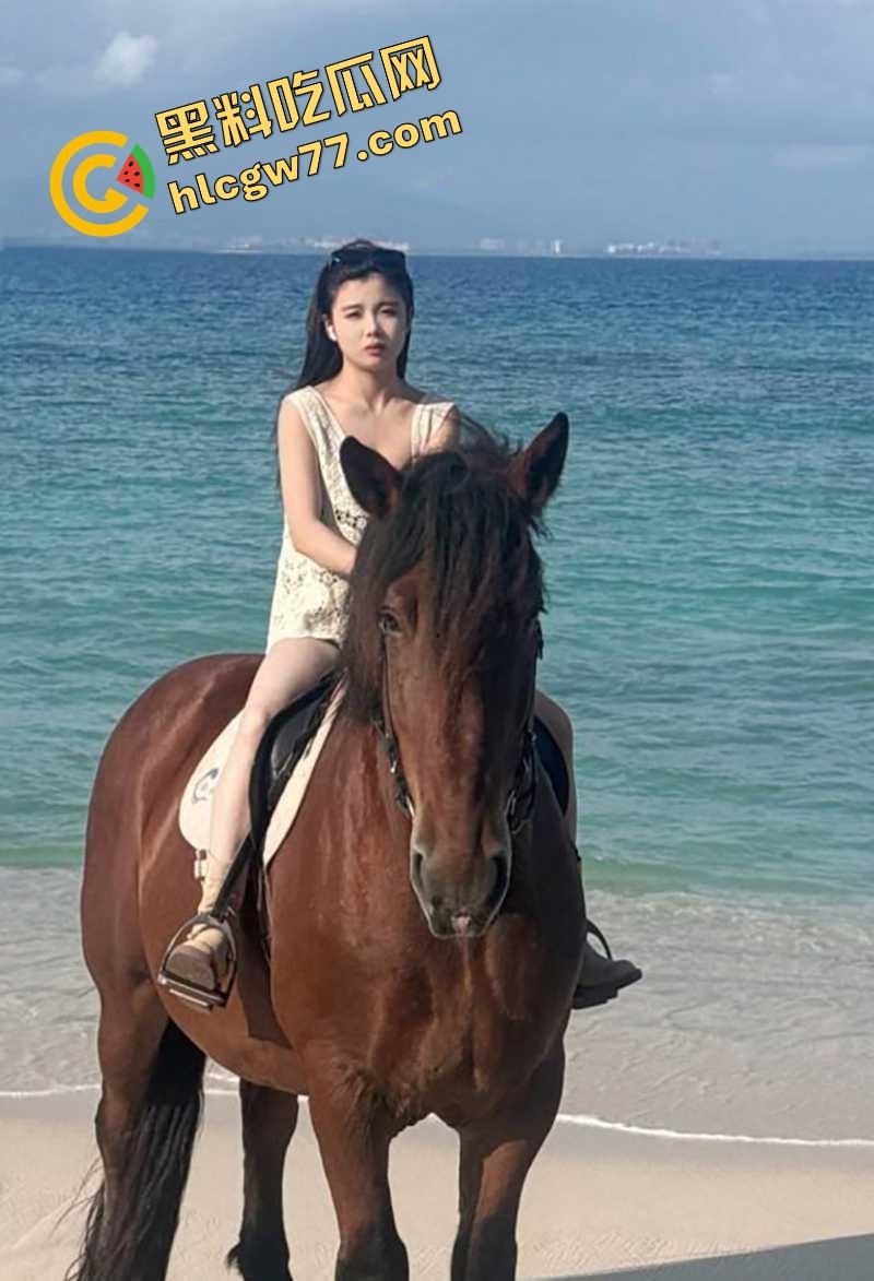 福建漳州小嫩妹【吴欣】清纯外表下的外围骚货，巨乳翘臀被操爆，淫叫求饶流出！-7