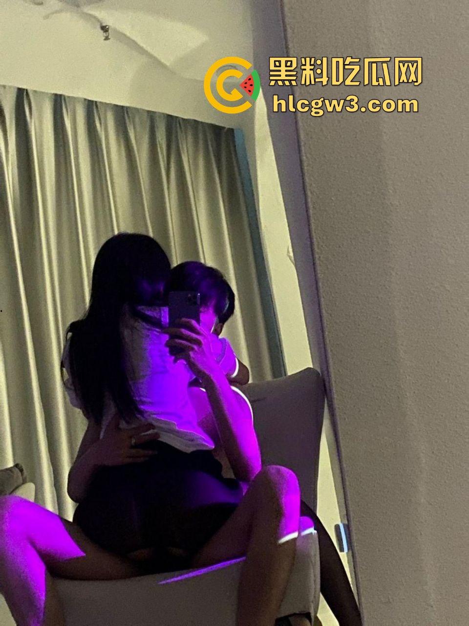 推特【jiejie】骚到骨子里的母狗,反差调教玩的花,男主鸡巴大的离谱,女主被操到失控哭着喊爸爸!-10