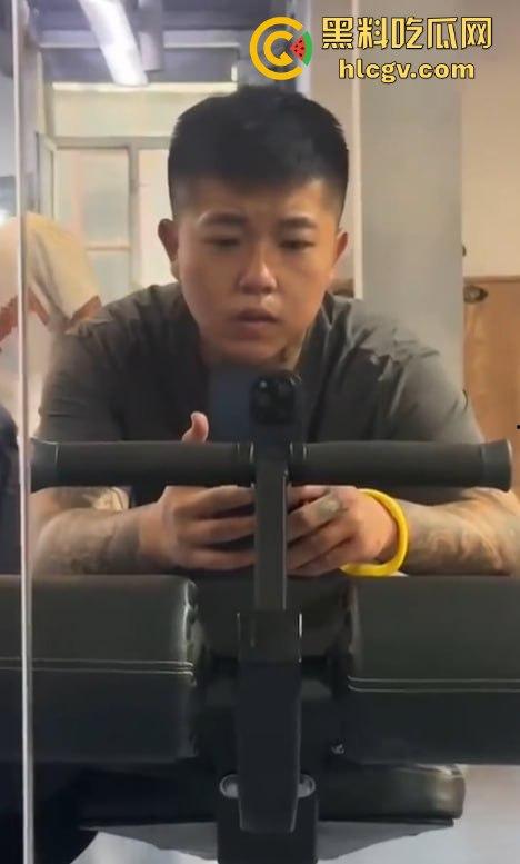 朋友圈成了血腥展示场？王湳权手刃女友后发朋友圈，画面直击心灵，血腥内容慎入！-7