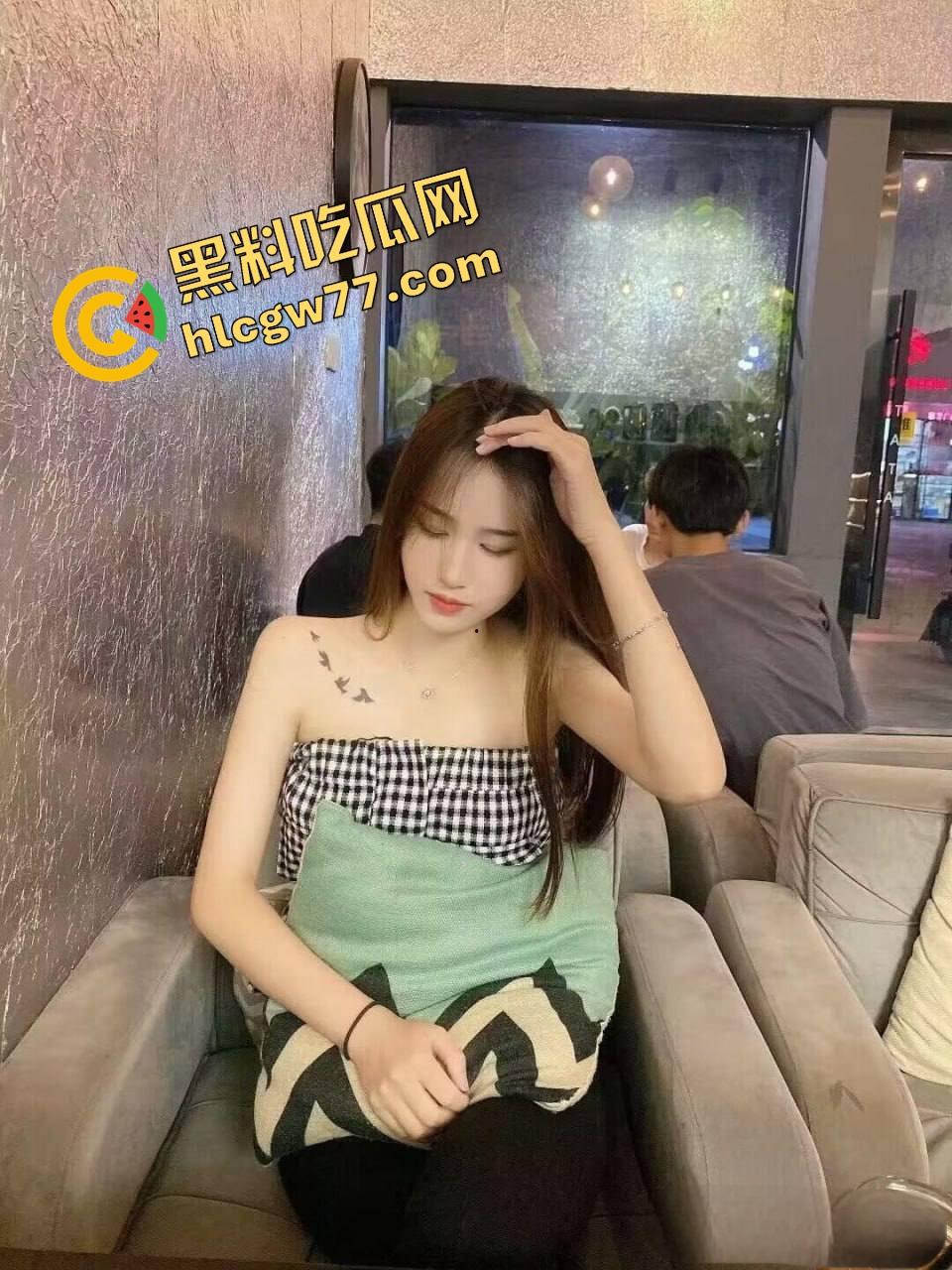 保定学院南校区高颜值女学姐【宋悦】给金主舔棒观音坐莲被干爆  舔狗全员破防！-3