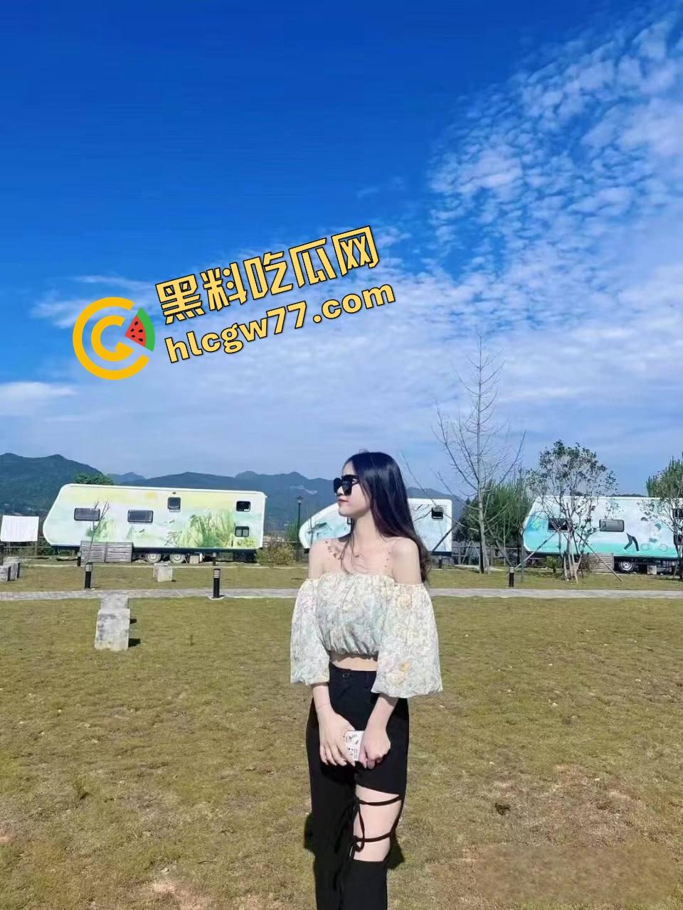 保定学院南校区高颜值女学姐【宋悦】给金主舔棒观音坐莲被干爆  舔狗全员破防！-7