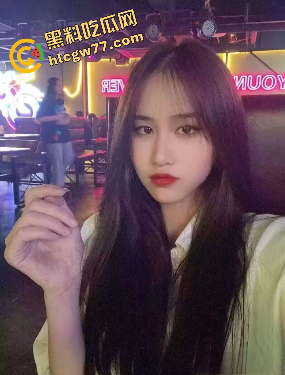 保定学院南校区高颜值女学姐【宋悦】给金主舔棒观音坐莲被干爆  舔狗全员破防！-10