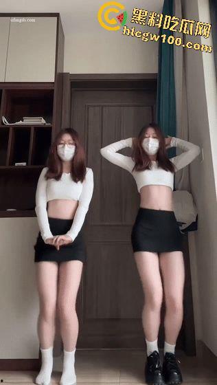 抖音13W粉丝网红【桃子】，极品双人裸舞 富哥版和抖音版居然还不一样-7