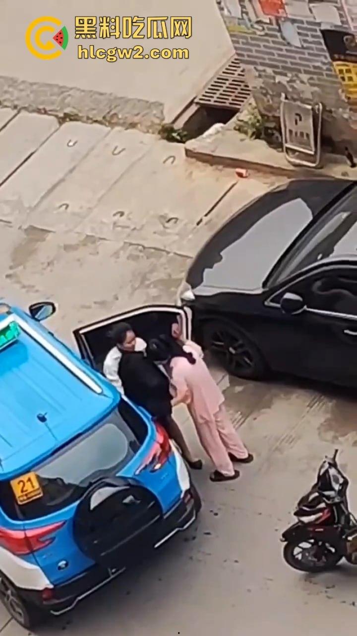 缅甸勐拉醉酒妹酒后倒贴闺蜜老公 强吻硬抱还蹭鸡 原配在一边无能狂怒-2