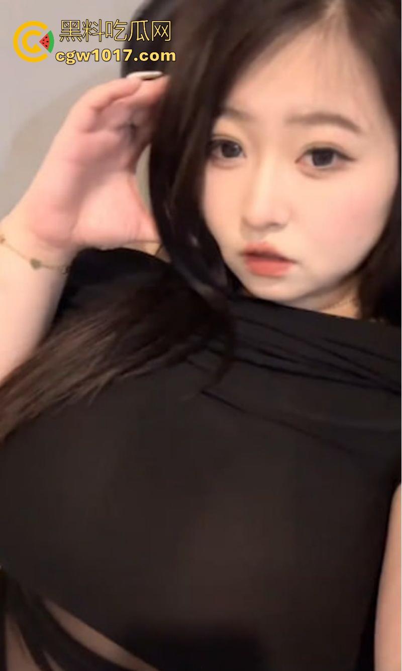 抖音巨乳网红【无脑患者】榜一福利曝光， 核弹巨乳肥美蜜穴勾人魂魄，骚浪呻吟画面让人欲火焚身！-6