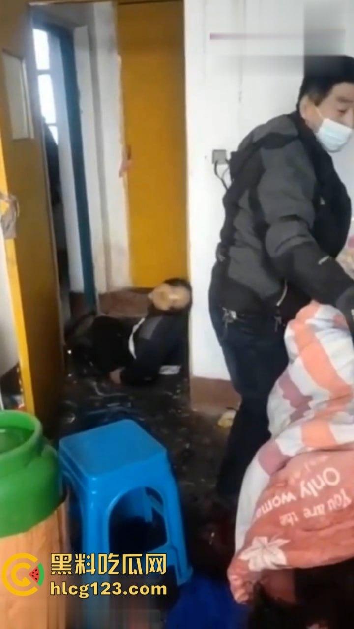 辽宁一租客失联整月 房东报警后破门被当场吓惨 男子上吊 女子横尸 堪比鬼片现场-6