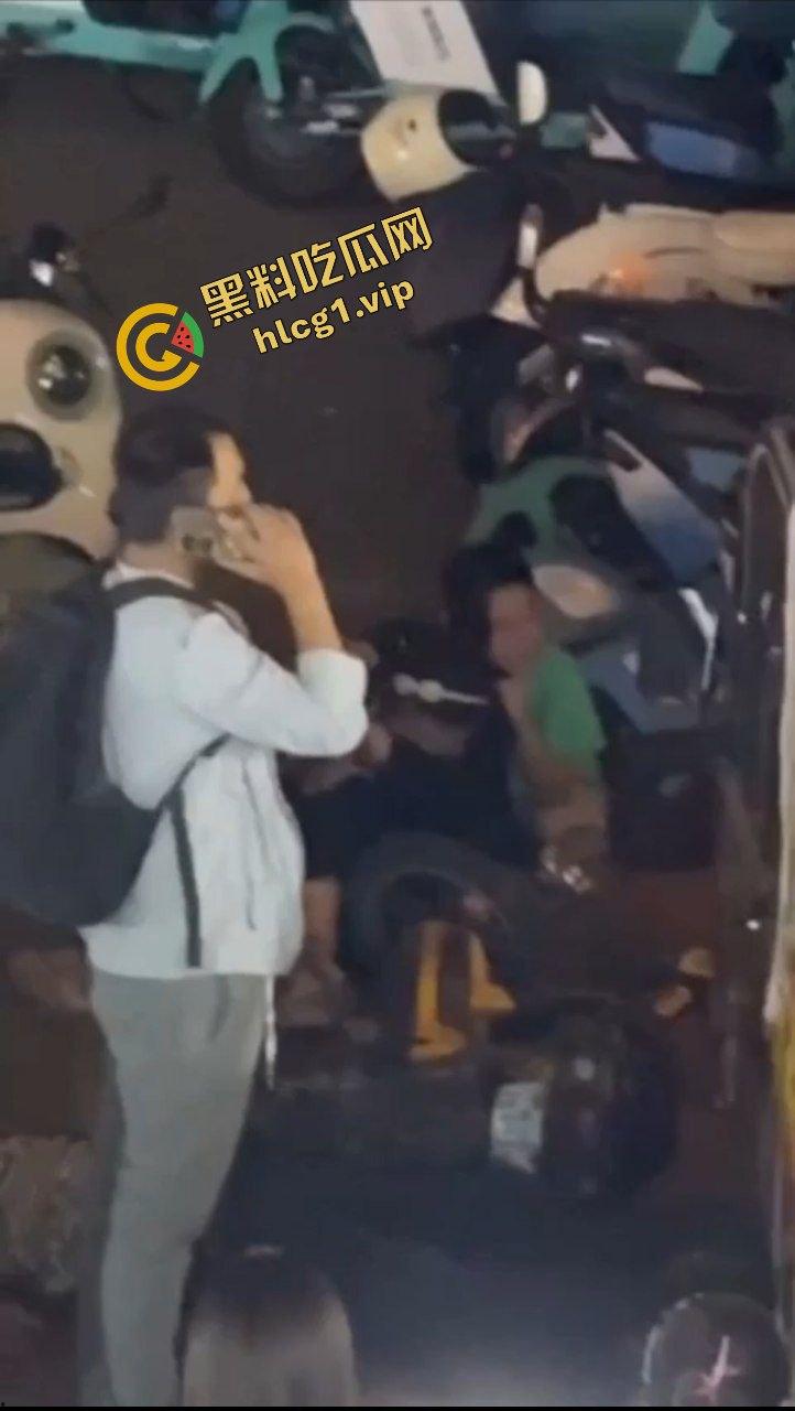 山东潍坊高密砍人事件！因夜市摊位起争执 一言不合一刀封喉！血腥慎点！-13