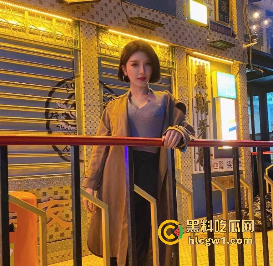 300万粉丝大网红【小喵大宝】全裸自慰视频外泄！本是大哥独享福利，结果全网疯传！-3