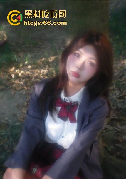 抖音天生荡妇圣体【宣宣】被网调教自慰 爆扣大黑木耳揉捏黑珍珠奶头 这逼一看就平时没少挨炮啊!-6