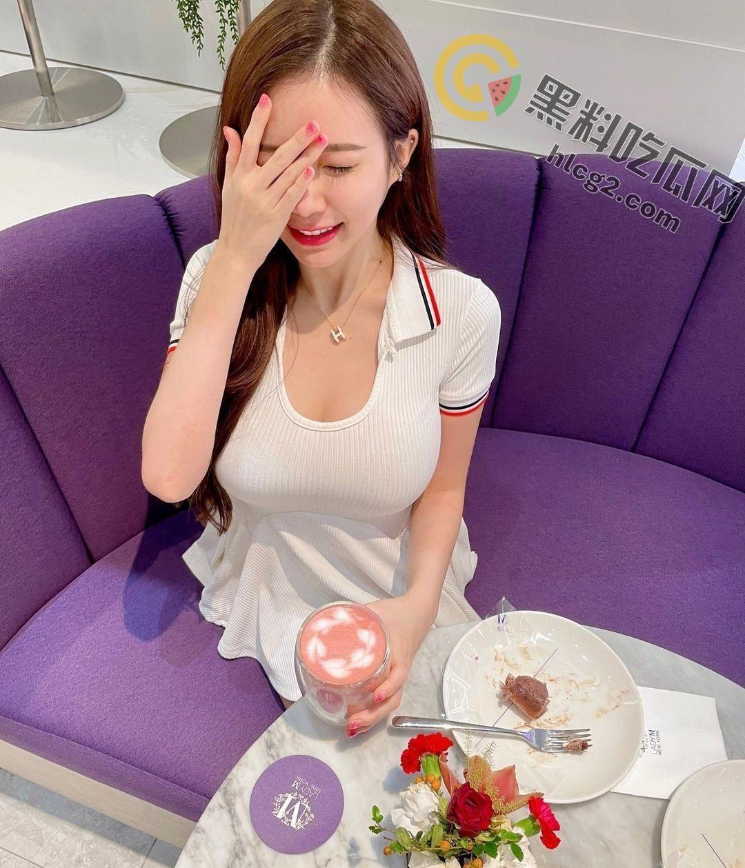 大二女学生开房被同学疯狂迷奸玩弄抠逼，惊悚内幕曝光！-16