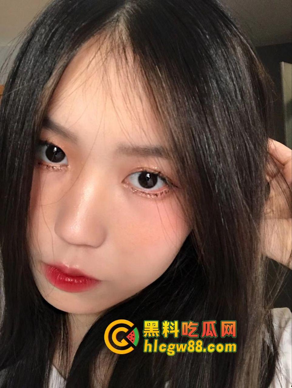 长沙学院御姐『田淑青』被调教成骚母狗，情趣装勾引男人猛吸鸡巴全套服务，露出楼道狠草汁水狂流！-11