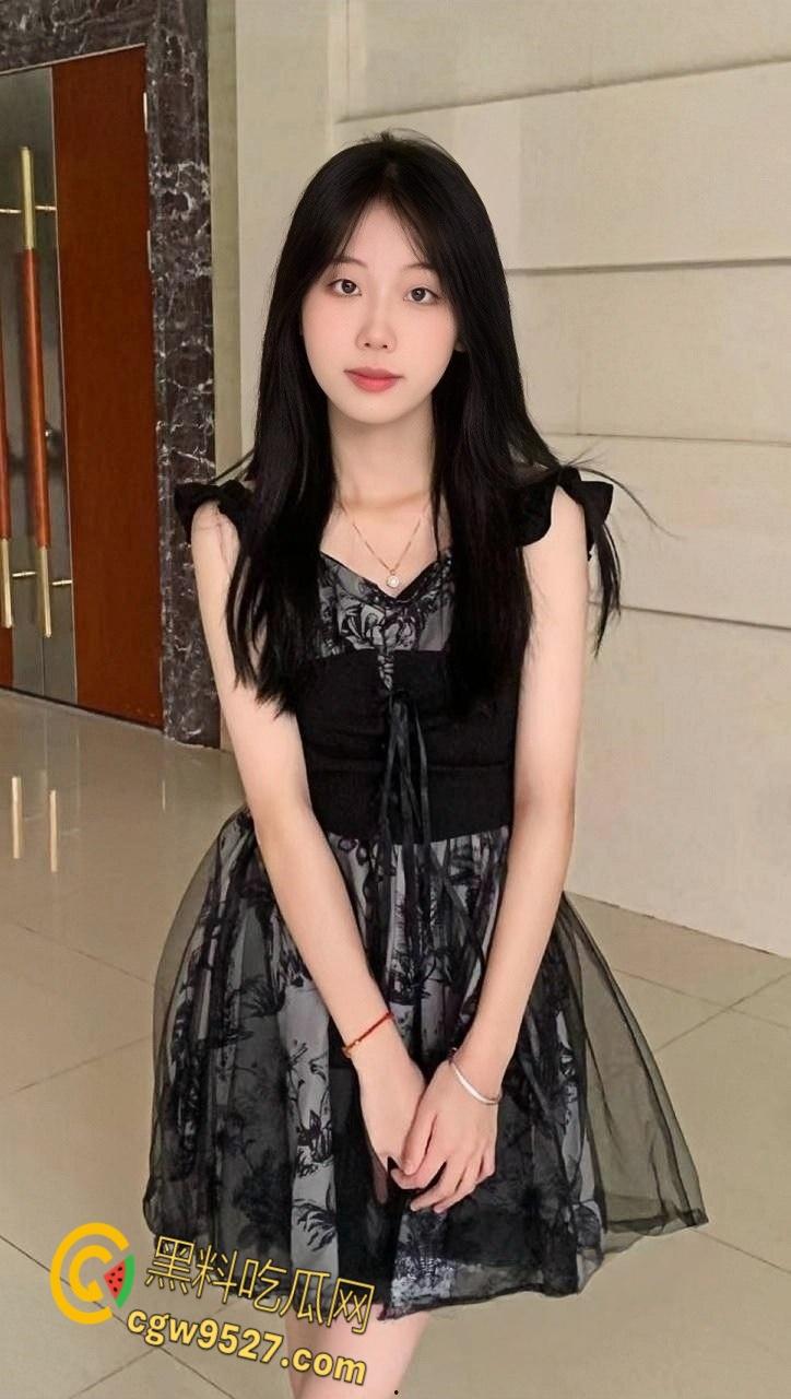 极品清纯嫩妹【郑念君】，顶级魅魔被男友疯狂后入，打桩爆操娇喘不止，小表情和娇喘声真带感！-2